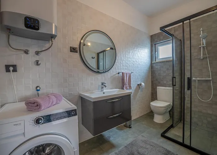 Holiday home Georgine Mit Pool